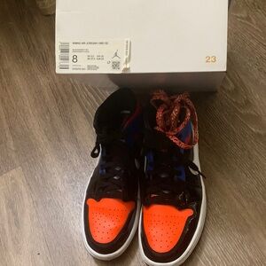 WMNS Air Jordan 1 Mid Size 8. Worn in original box